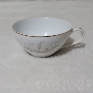 Kaysons Golden Rhapsody fine china tea cup
